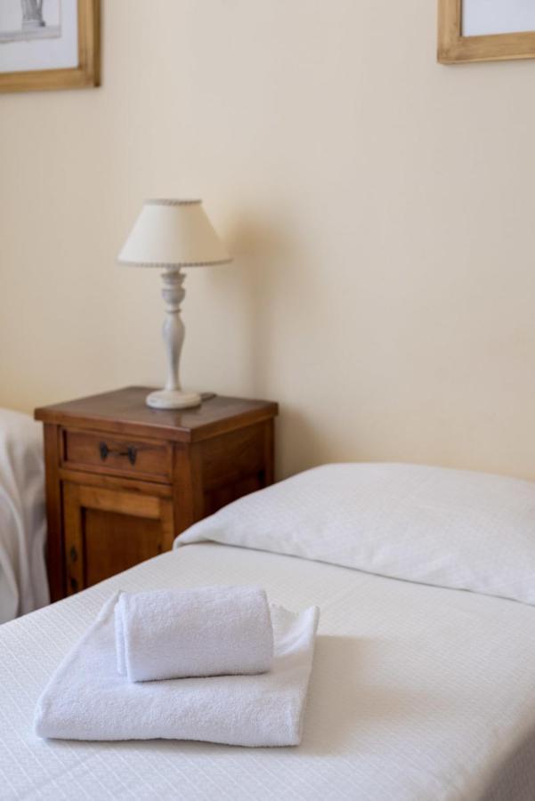 Charming 2Bed Apartment Overlooking Duomo - Hosted By Sweetstay 佛罗伦萨 外观 照片