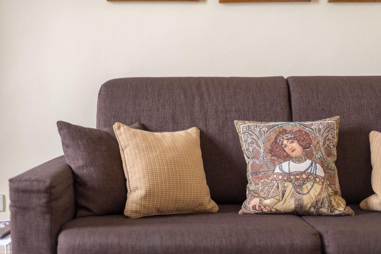Charming 2Bed Apartment Overlooking Duomo - Hosted By Sweetstay 佛罗伦萨 外观 照片